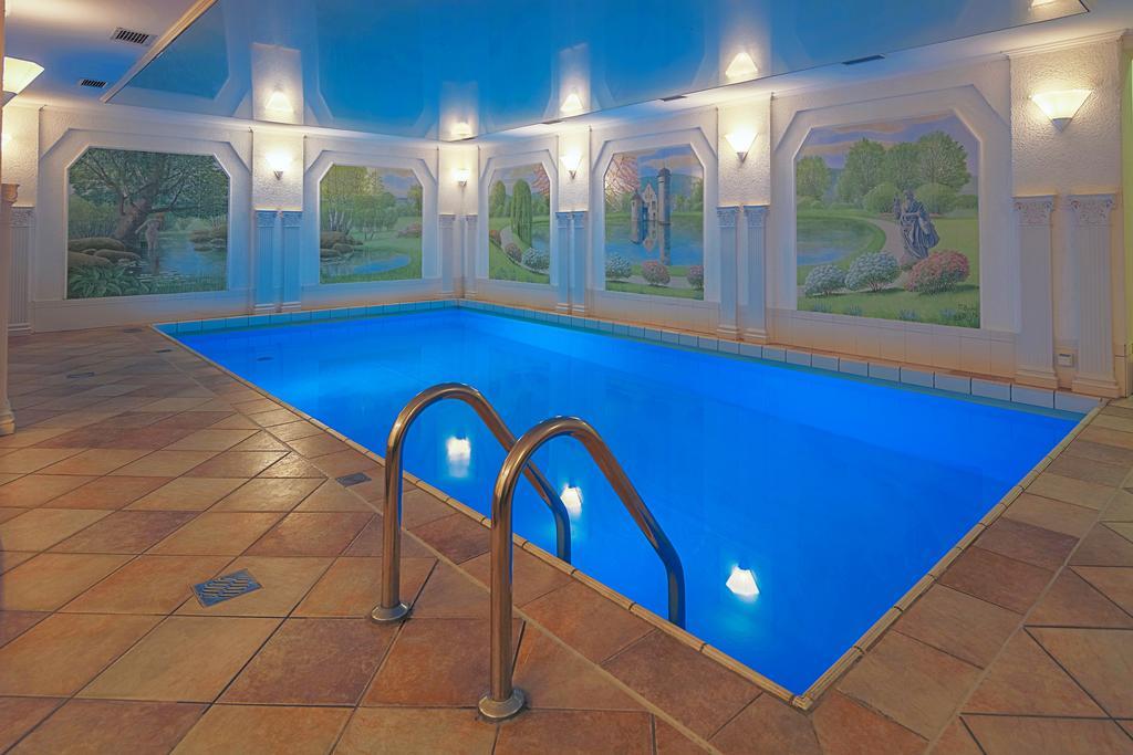 Hotel-Restaurant Kunz Pirmasens Eksteriør bilde