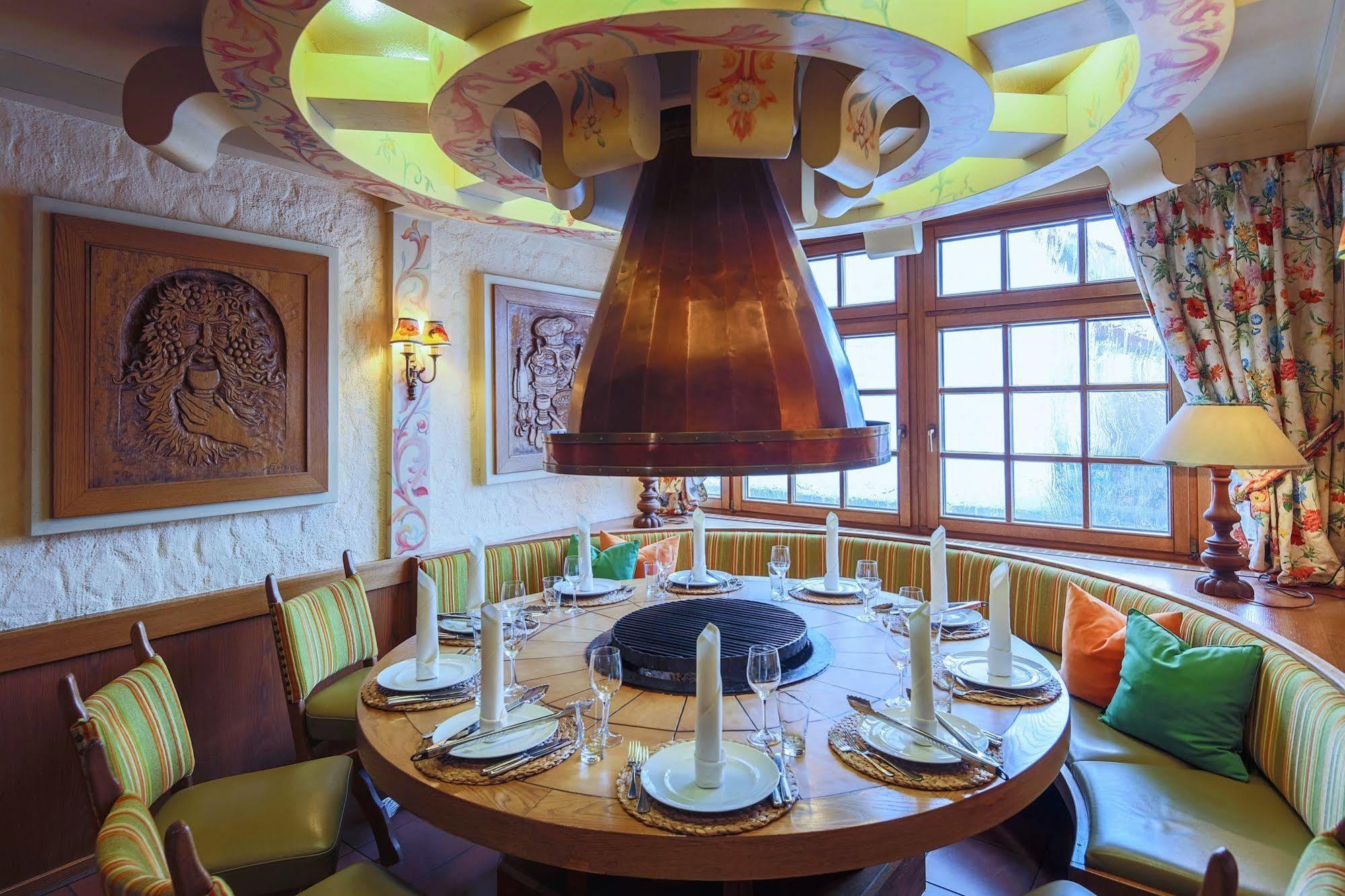 Hotel-Restaurant Kunz Pirmasens Eksteriør bilde